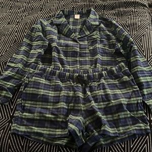 Plaid pajama short set. Size XL